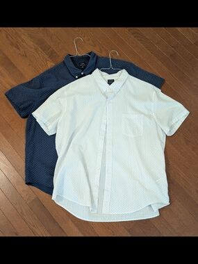 J. Crew: 2x Short-Sleeve Seersucker Button-Down Shirts - Navy & White - XXL